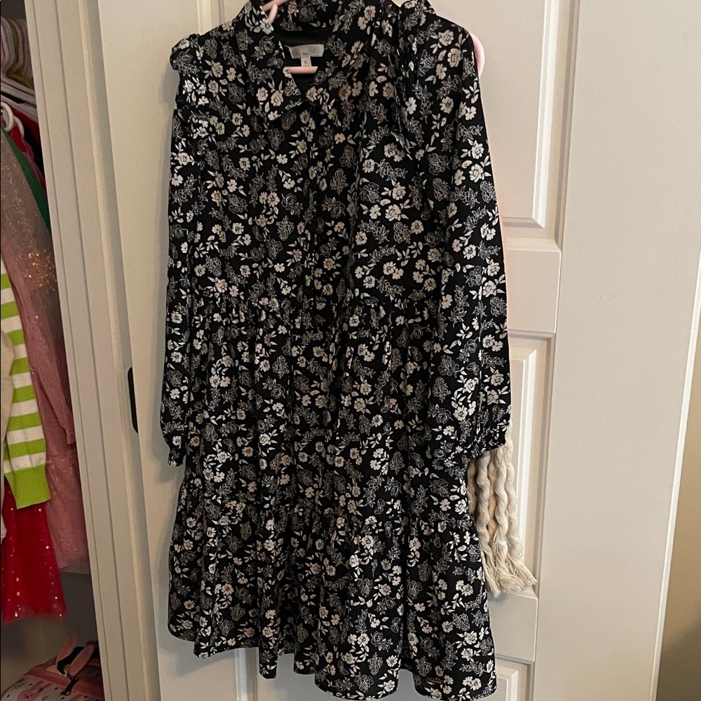 Elegant Black and White Floral Kids Dress